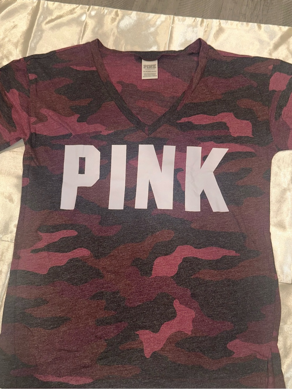 PINK Victoria's Secret Burgundy Camo V‑Neck Tee with White Logo